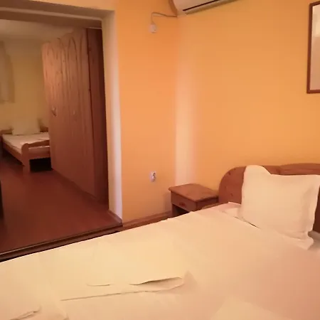 Hotel Elton 2*